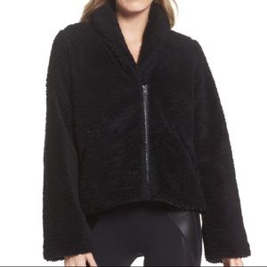 new Alo Yoga Cozy Up sherpa jacket in black